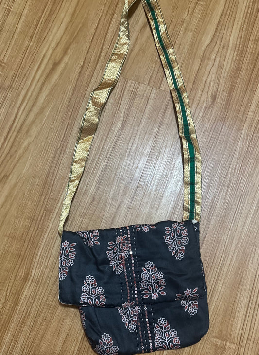 Black & Gold Cross Body